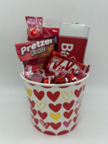 Valentines Treat Tub.